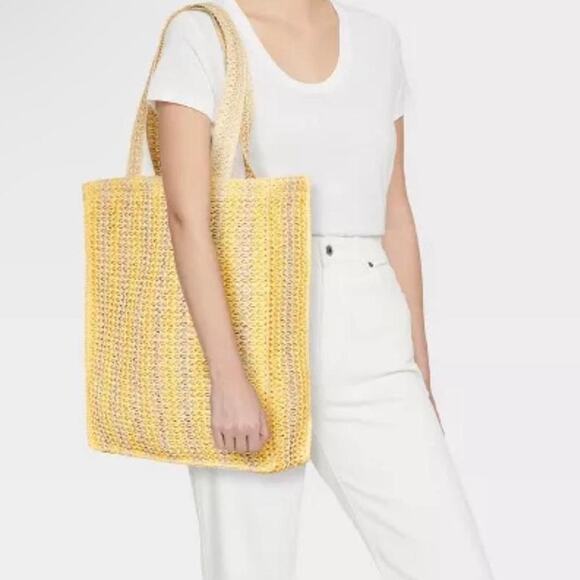 NWT Universal Thread Tote Bag Womens Yellow Striped Straw FSC Certified Beachy - Picture 1 of 8